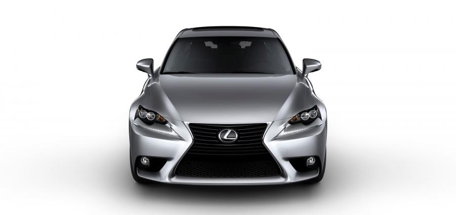  Lexus IS350 AWD F-Sport 2015 года  (фото 2 из 6)